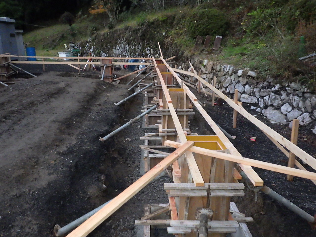 基礎工事　作業中2