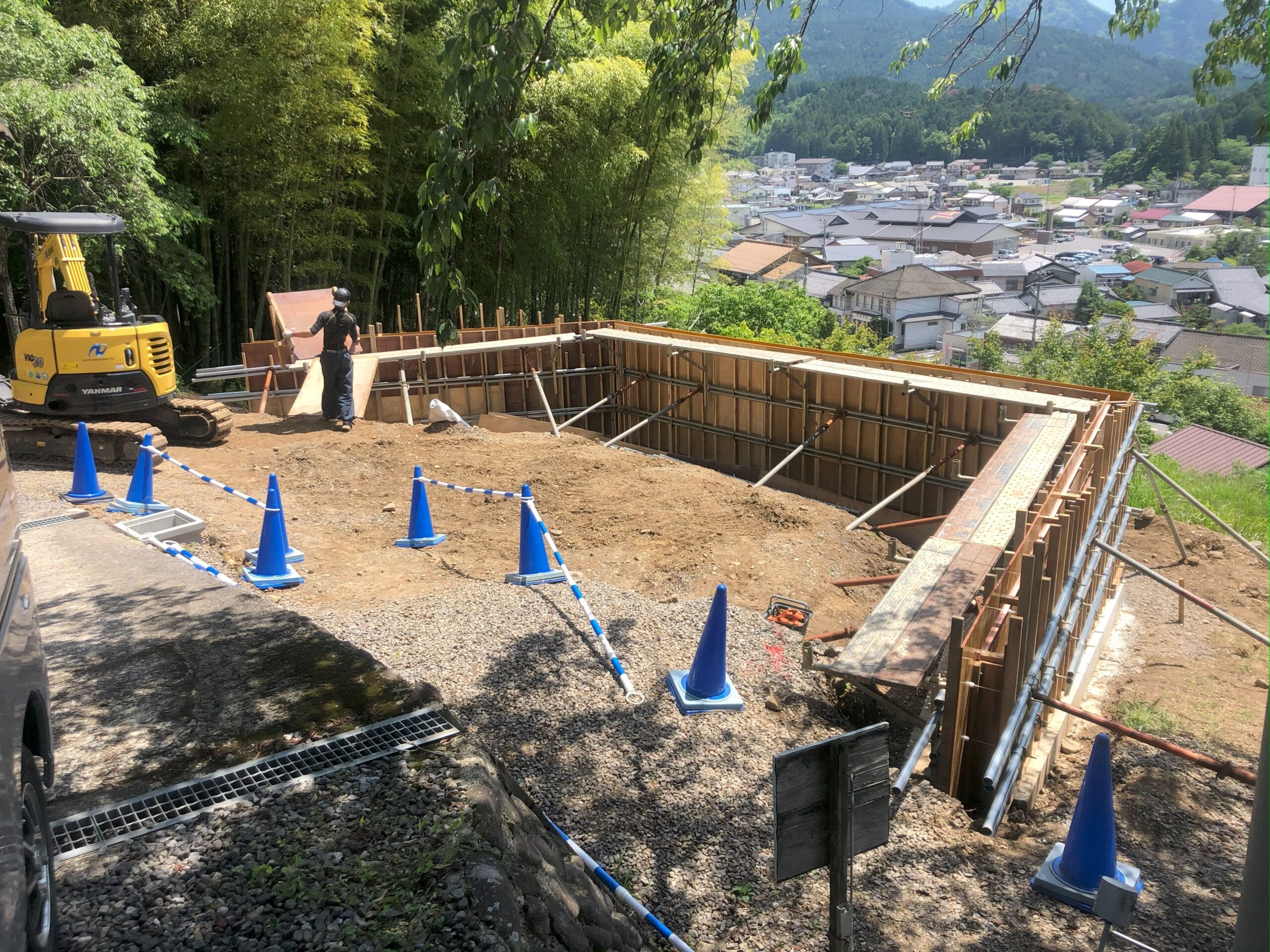 駐車場　作業中2