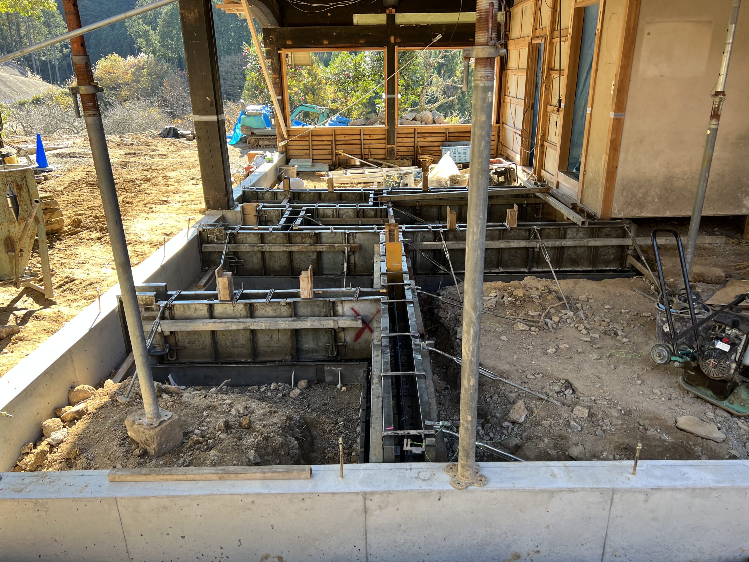 基礎工事　作業中4